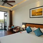 Pearl River Hoi An Hotel & Spa