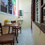 Red Lotus Homestay & Spa