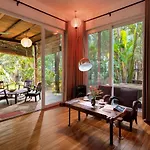 Aira Boutique Hoi An Hotel & Villa