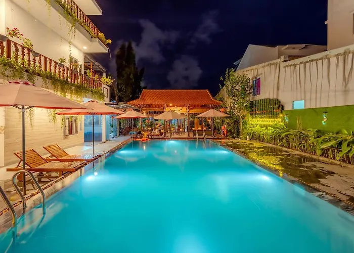 Alley Garden Homestay Hoi An