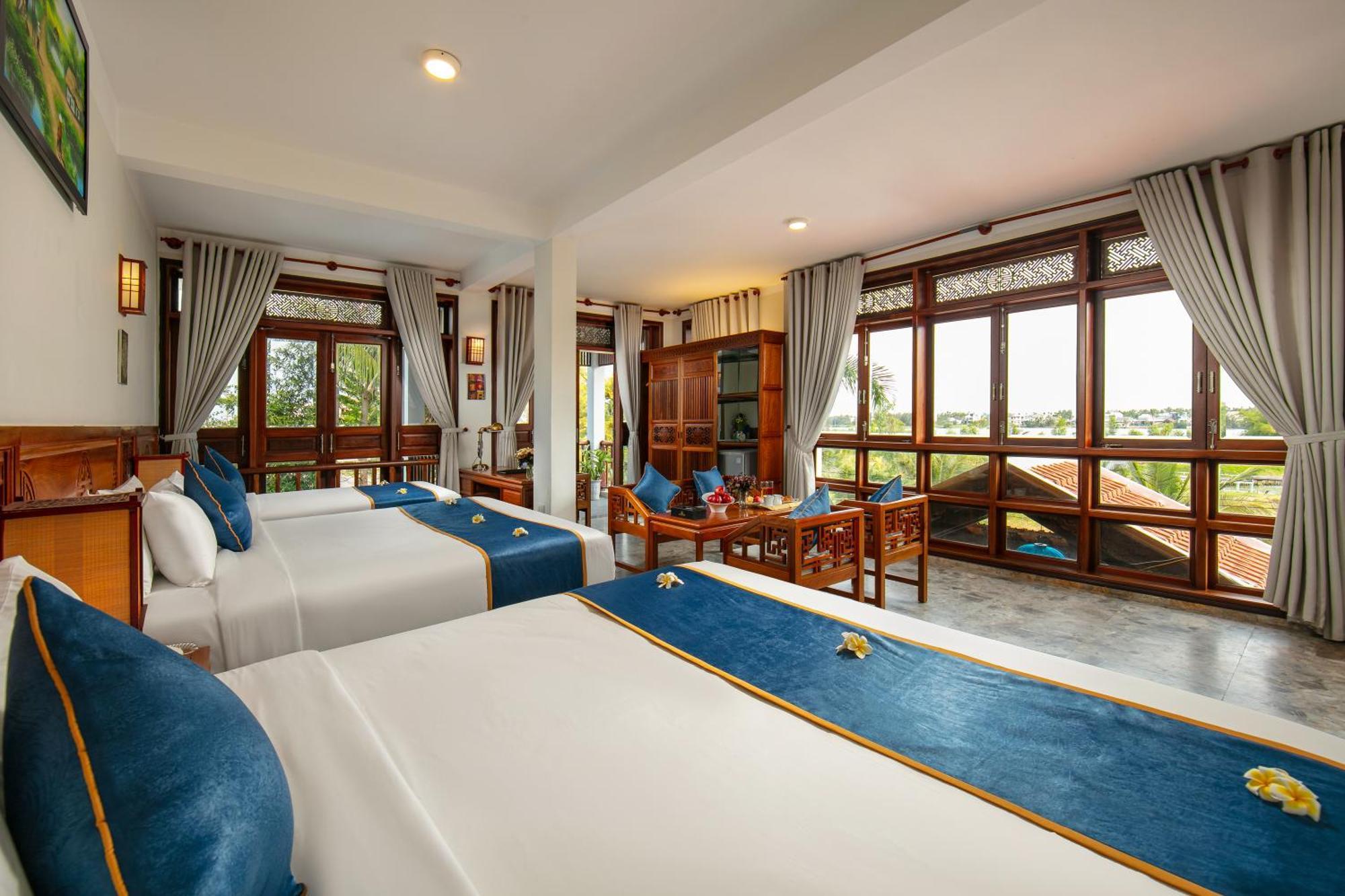 Riverside & Acomodação com café da manhã  4*