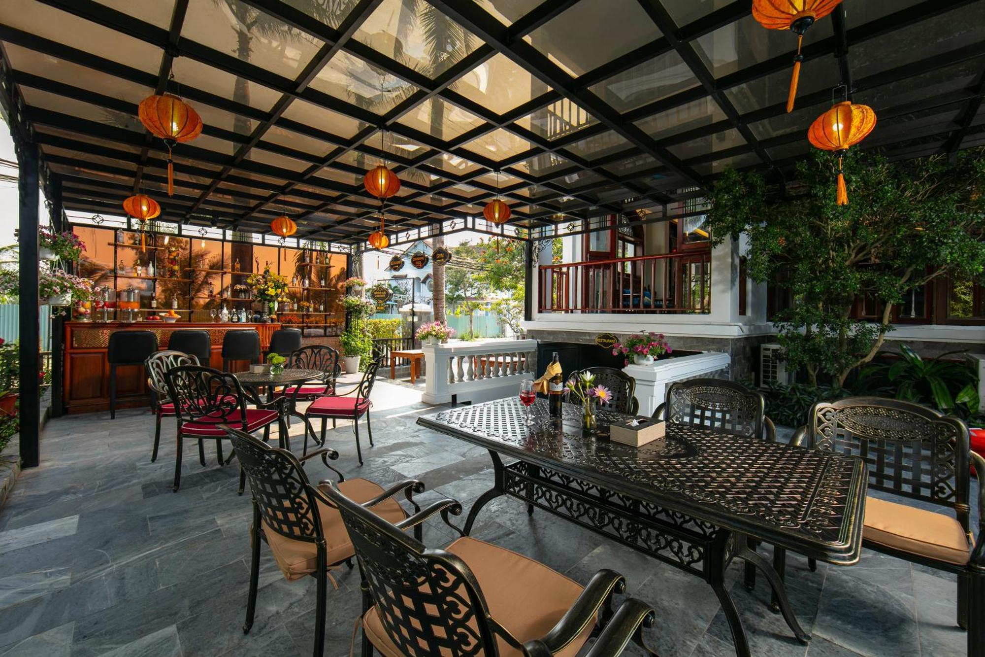 Riverside & Acomodação com café da manhã  Hoi An