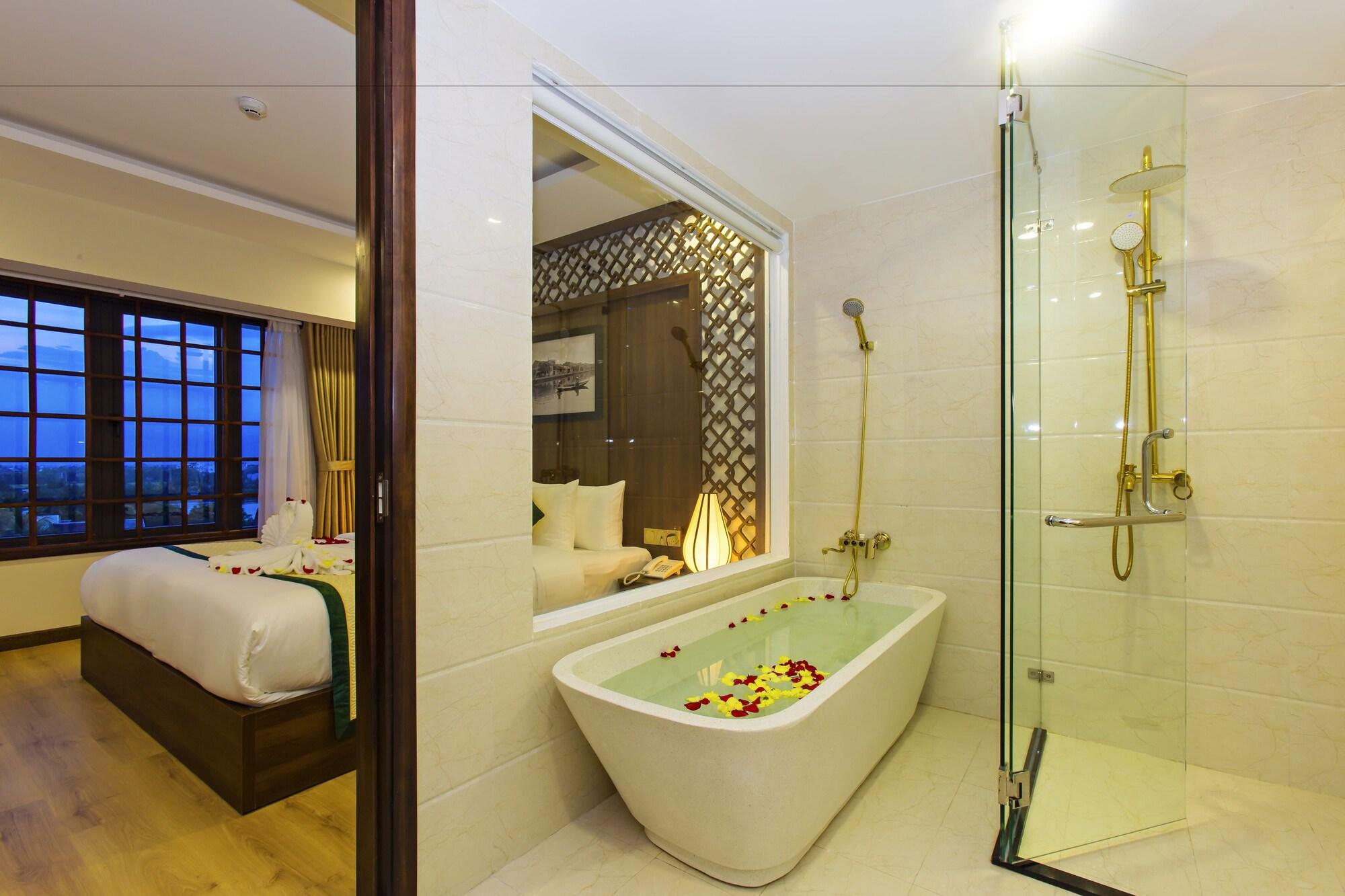 Ally Boutique Hoian