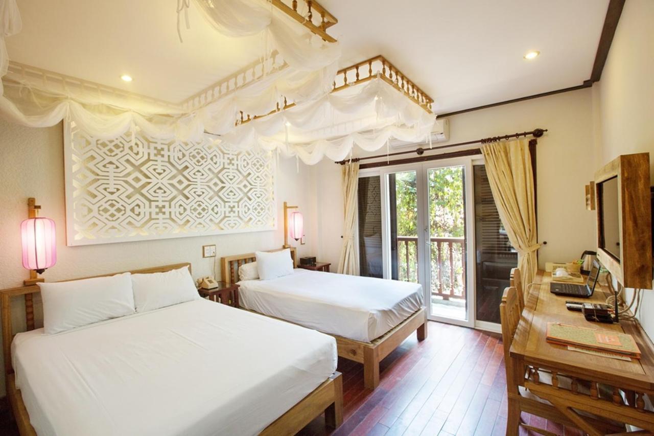 Hotel Pho Library 2*