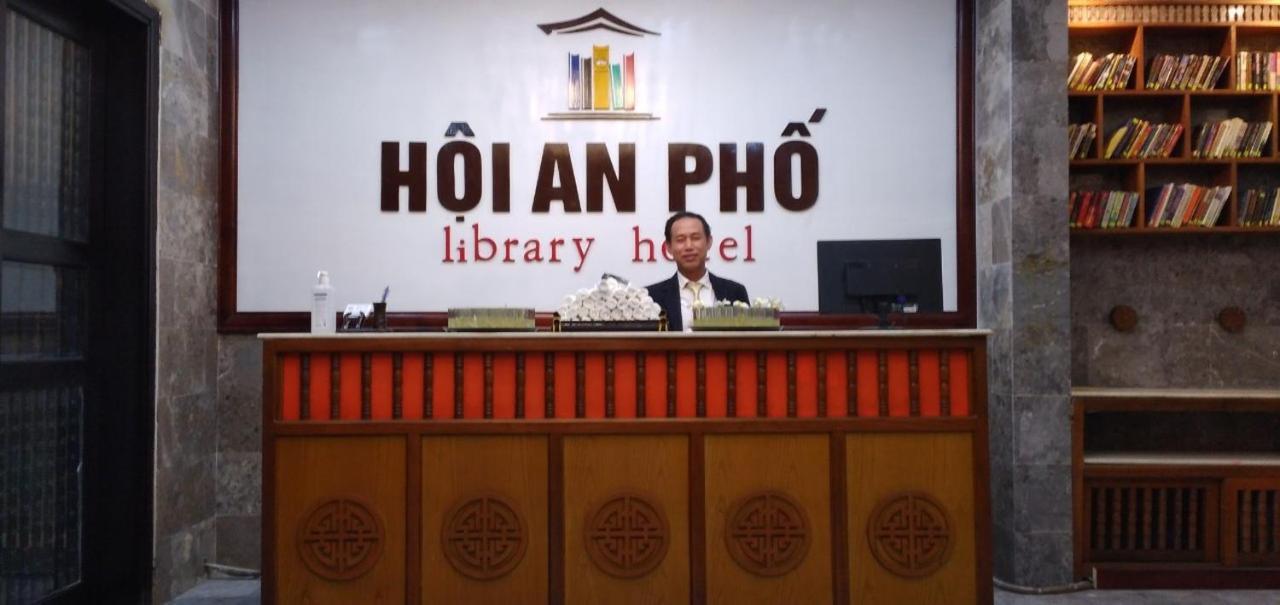 Hotel Pho Library