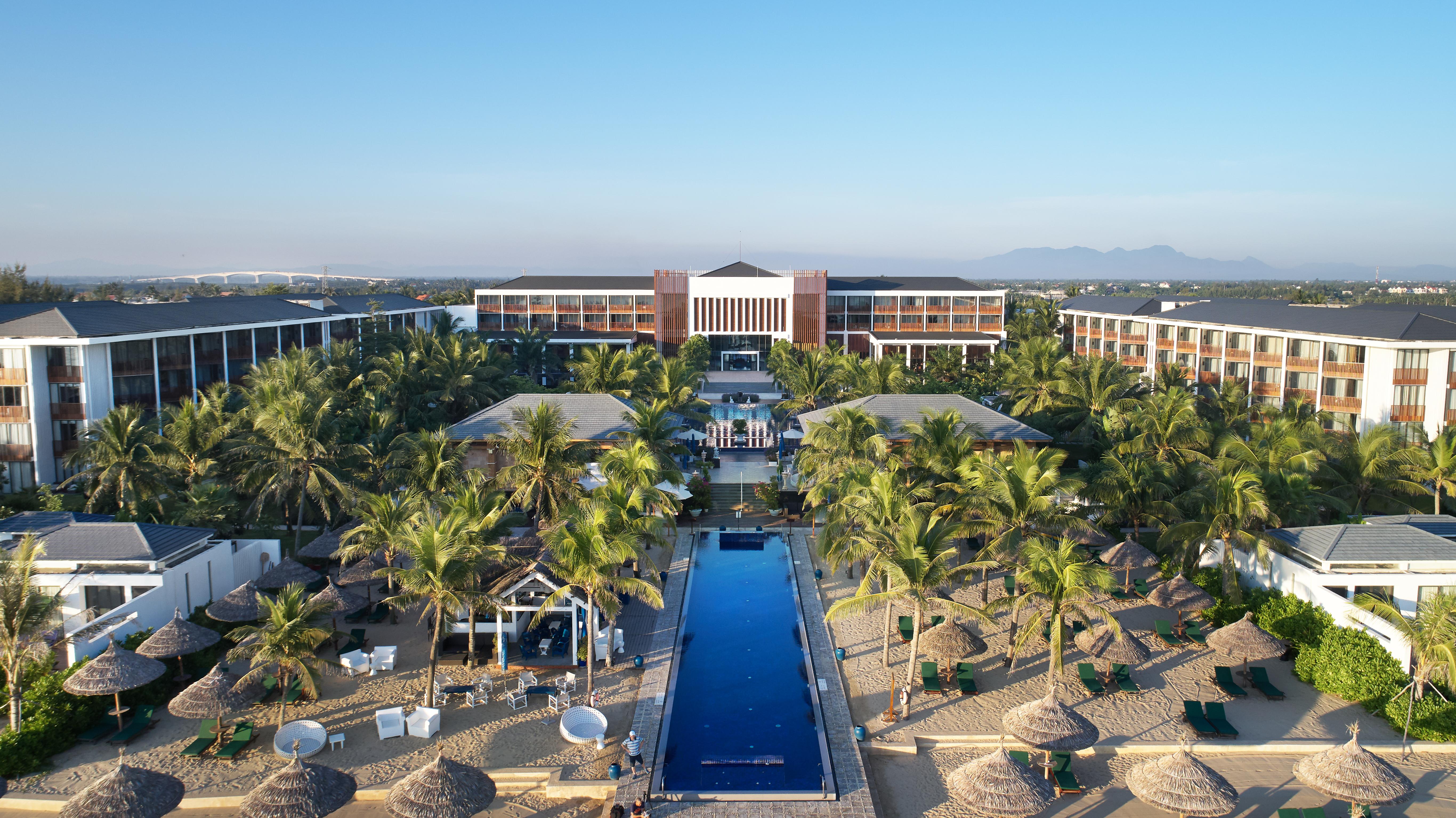 Sunrise Premium & 5* Hoi An