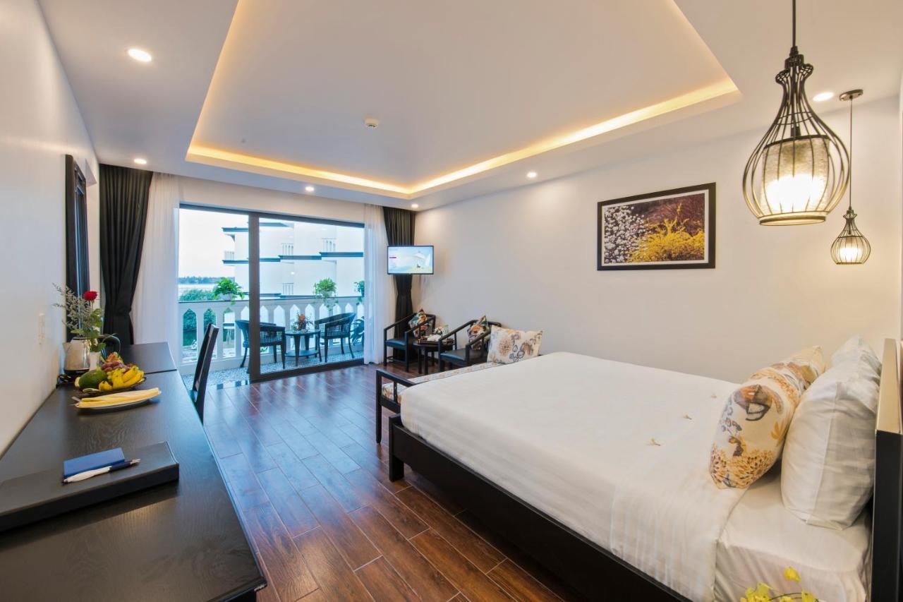 Hotel Gem Riverside 4*