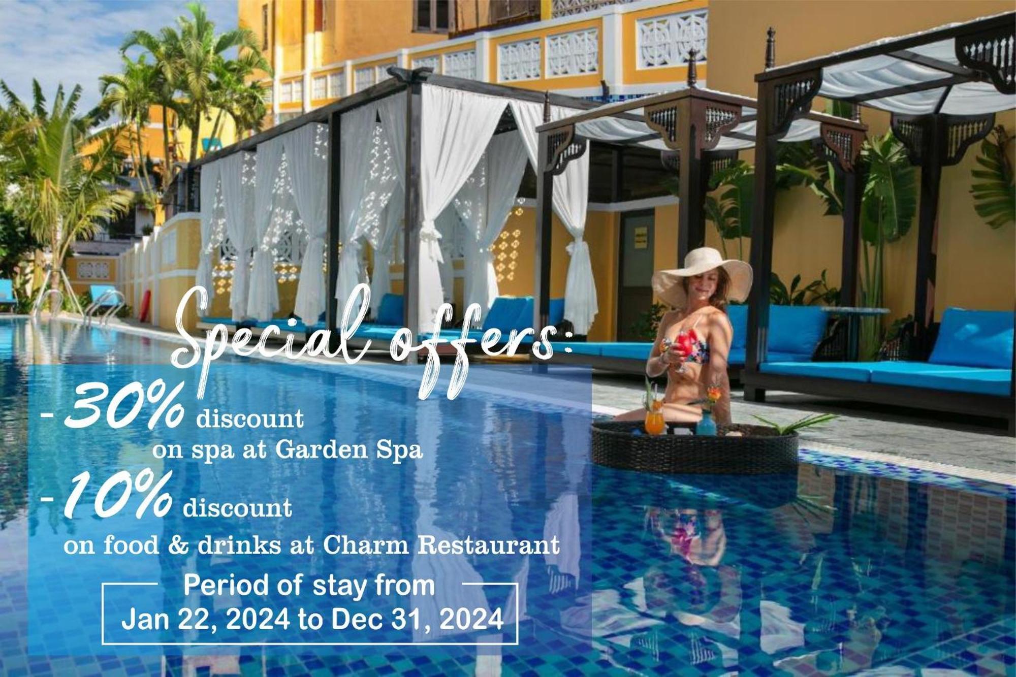 Hotel La Charm & 4*