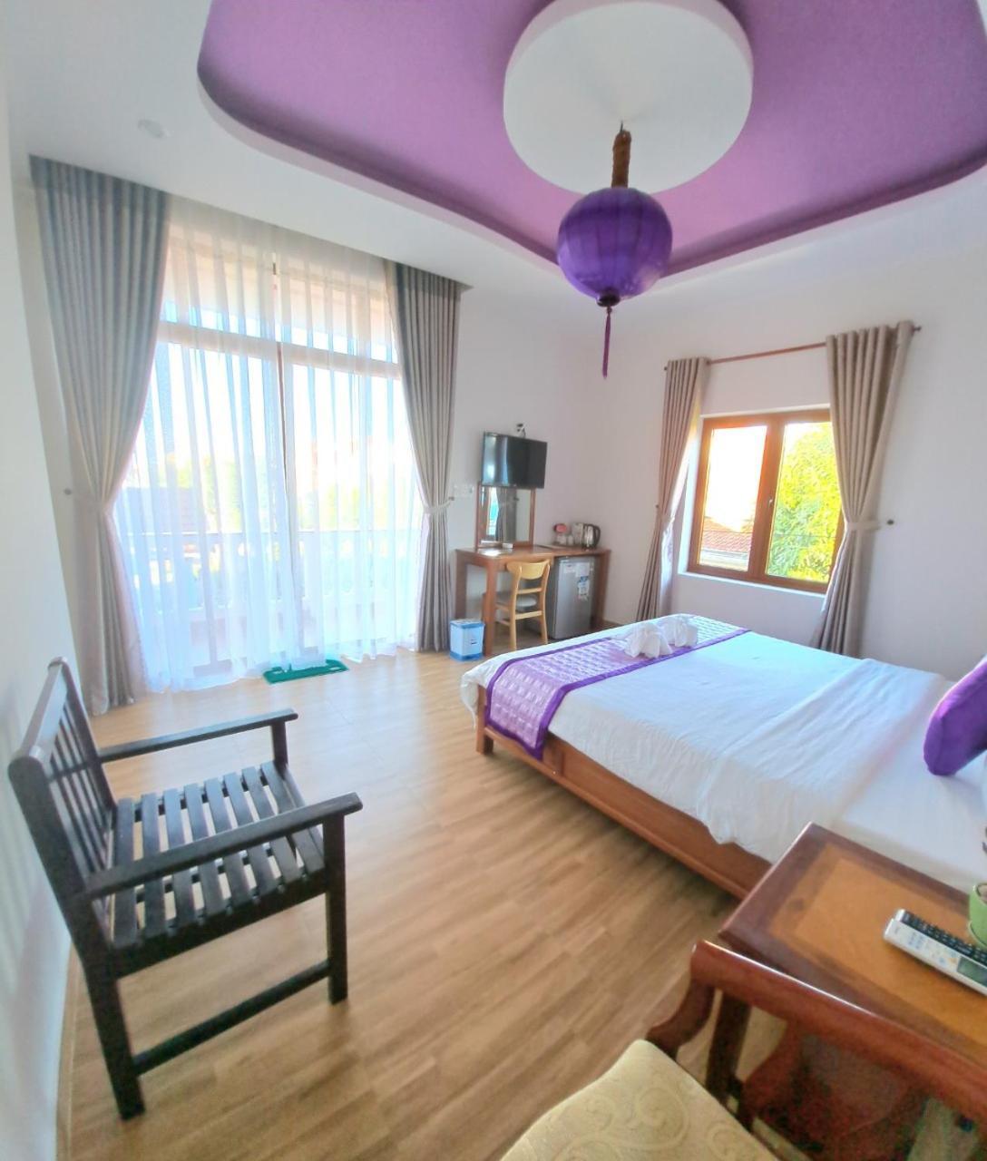 Homestay Pink House *