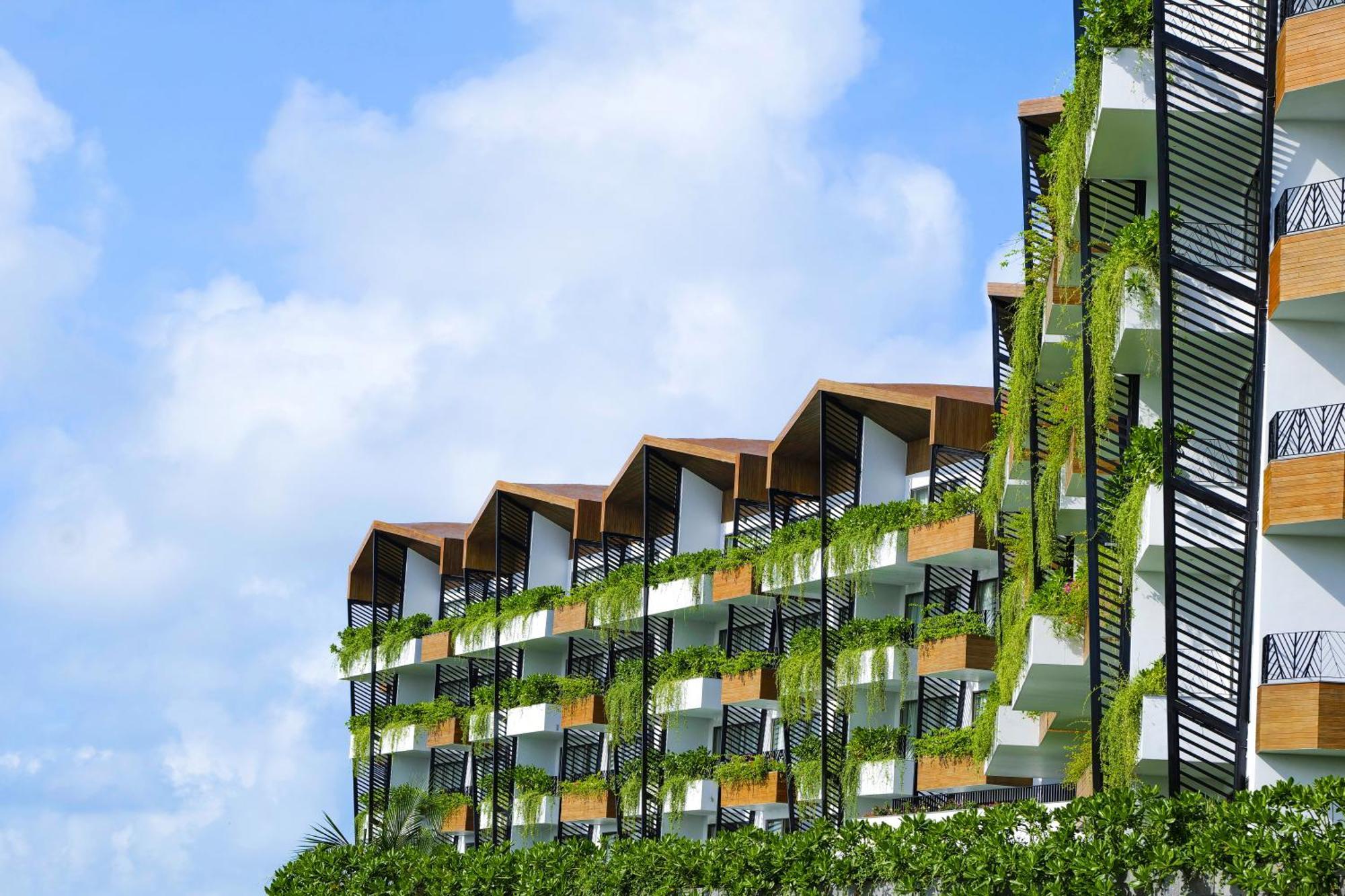 Bellerive And Hotel Hoi An