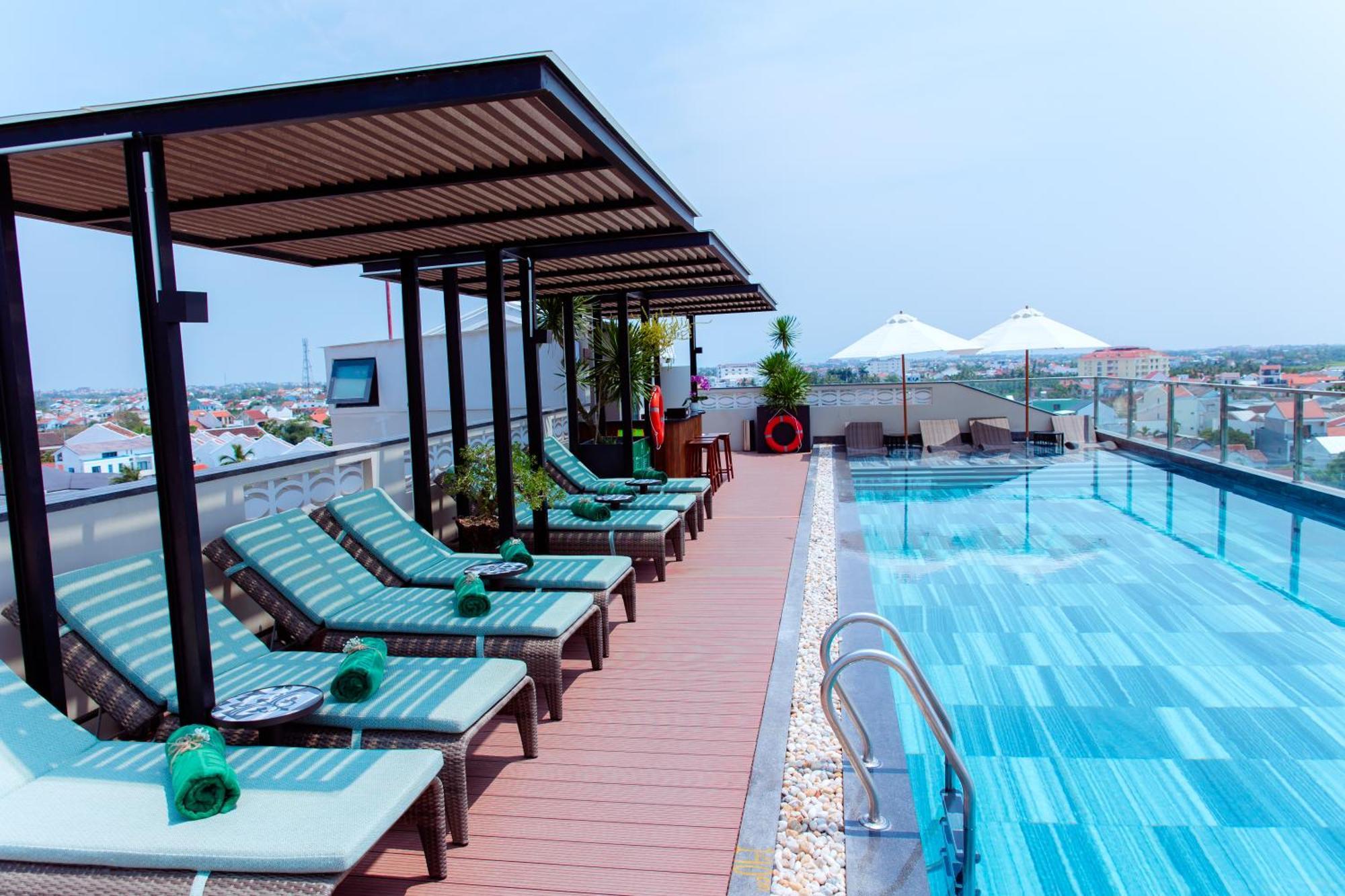 Little Gem. An Eco-friendly Boutique & Hotel