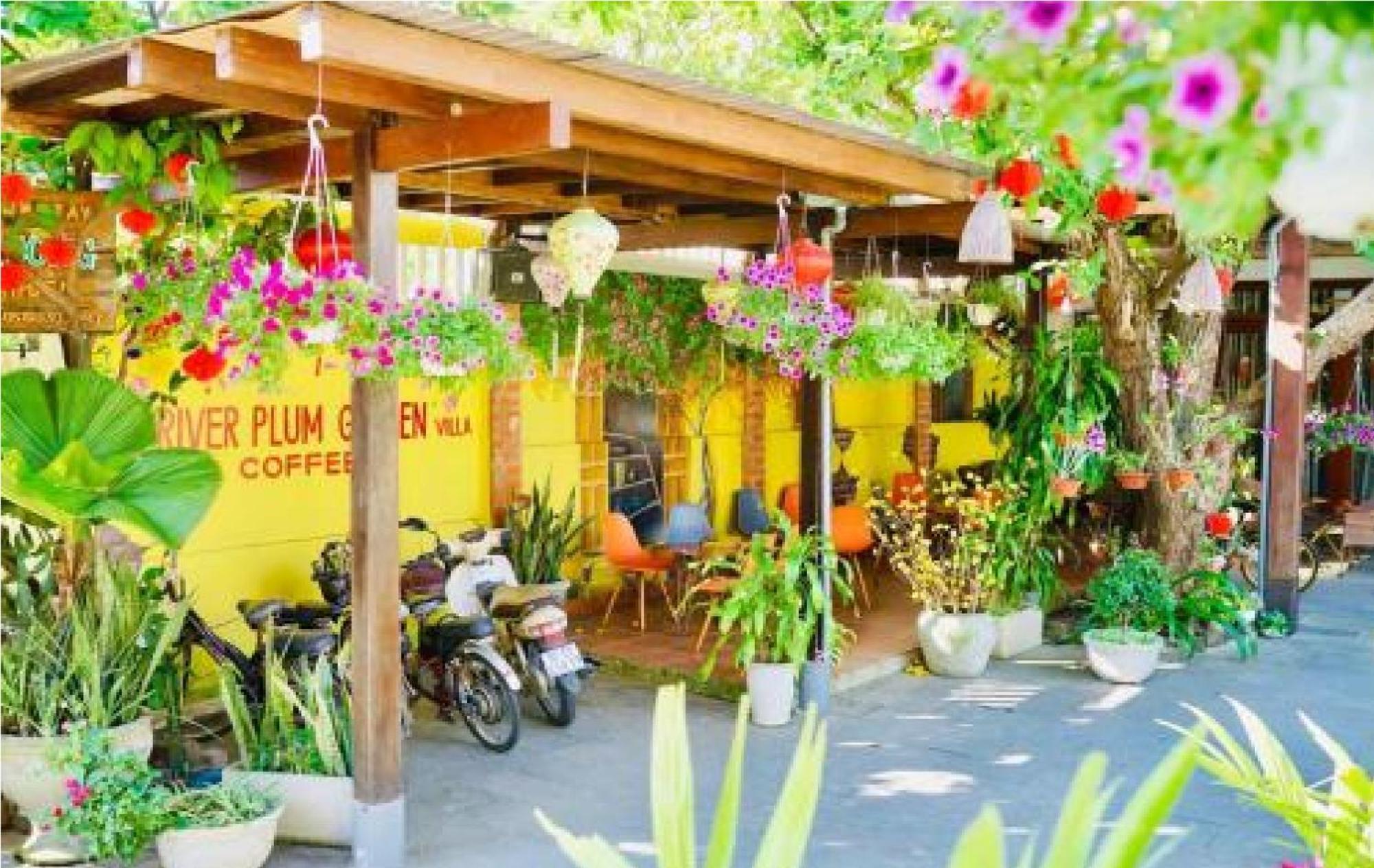 Hospedagem domiciliar Riverside Plum Garden