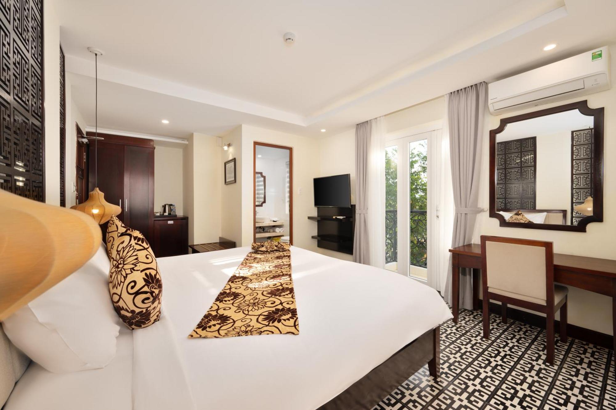 Canal House Hotel