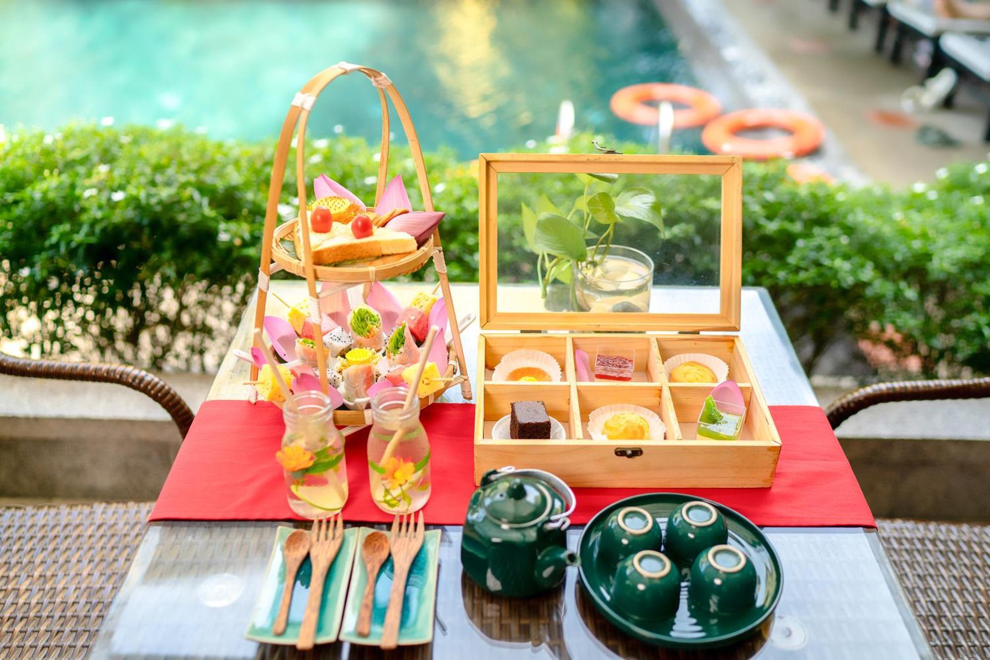 Boutique & 4*