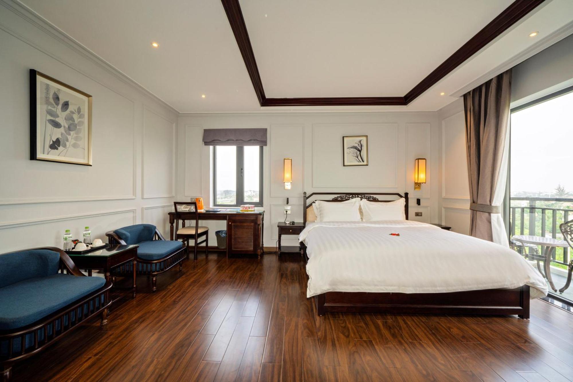 Eco Boutique Hotel 4*