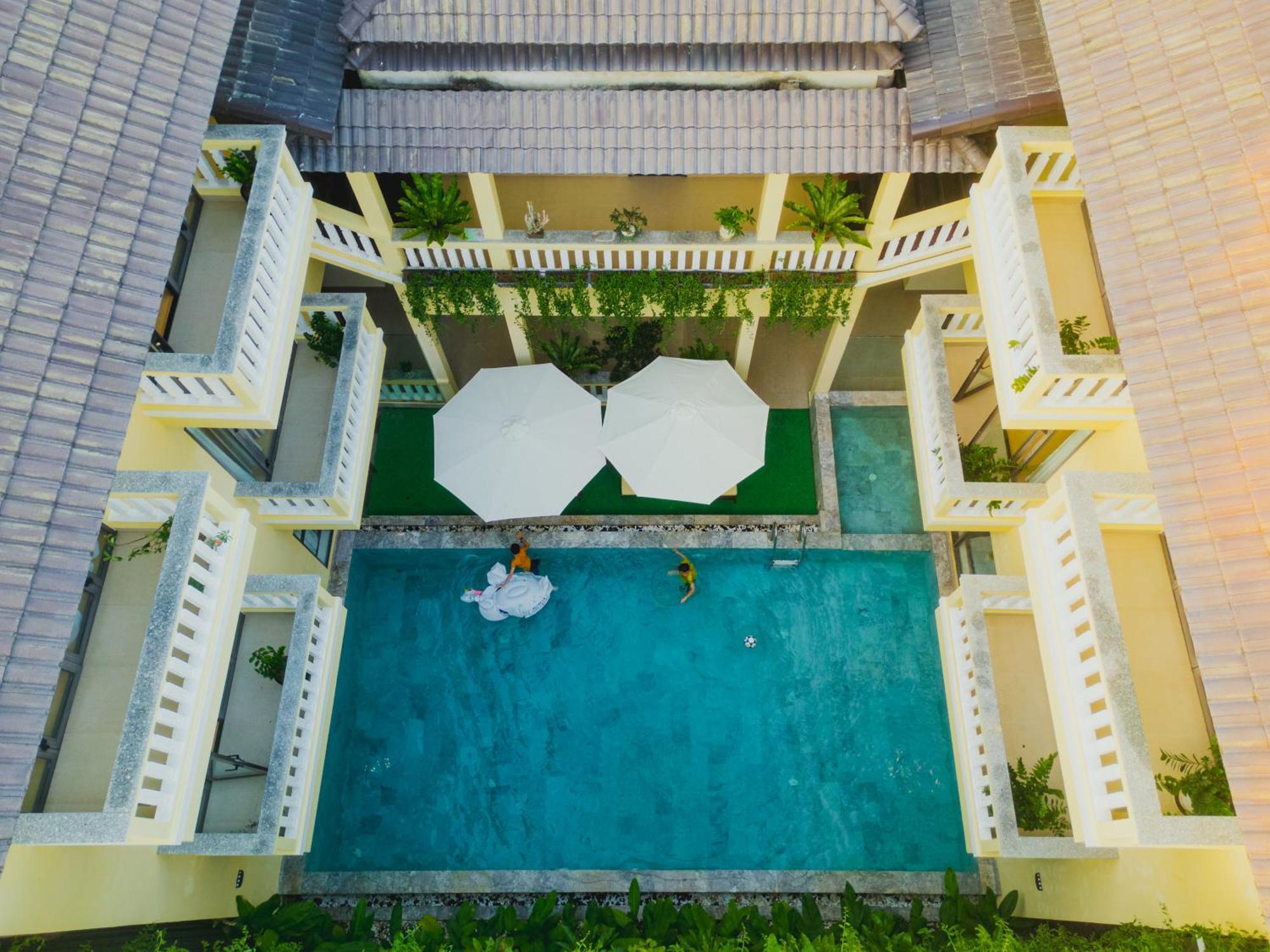 Ancient Haven Hotel 3*