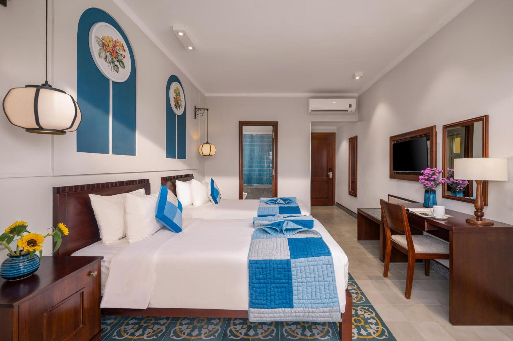 Lantana Boutique Hotel 4*