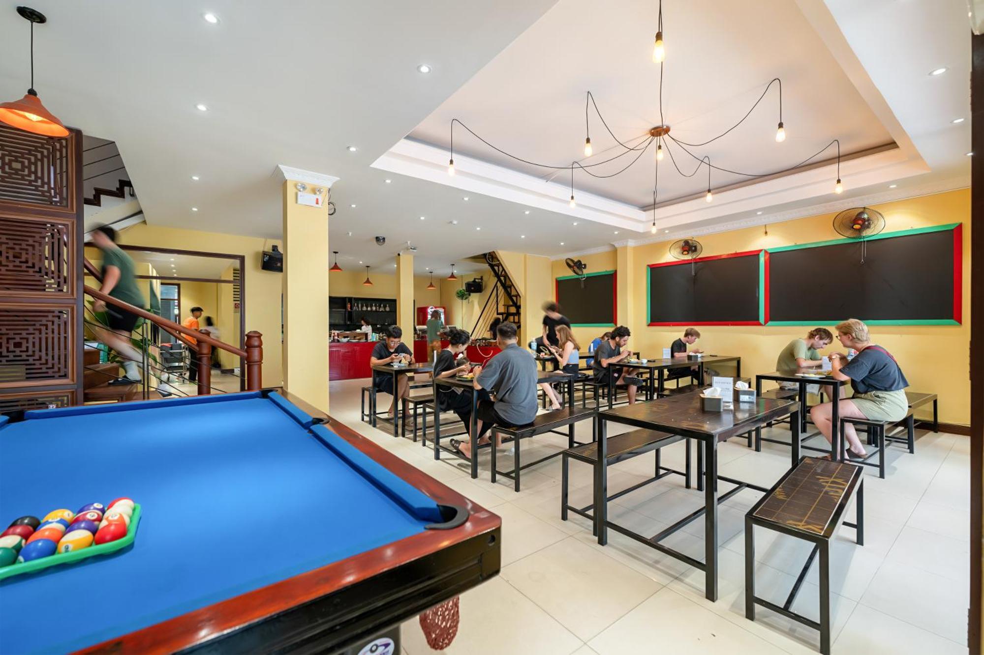 Harmony Old Town And Pool Bar * Hoi An