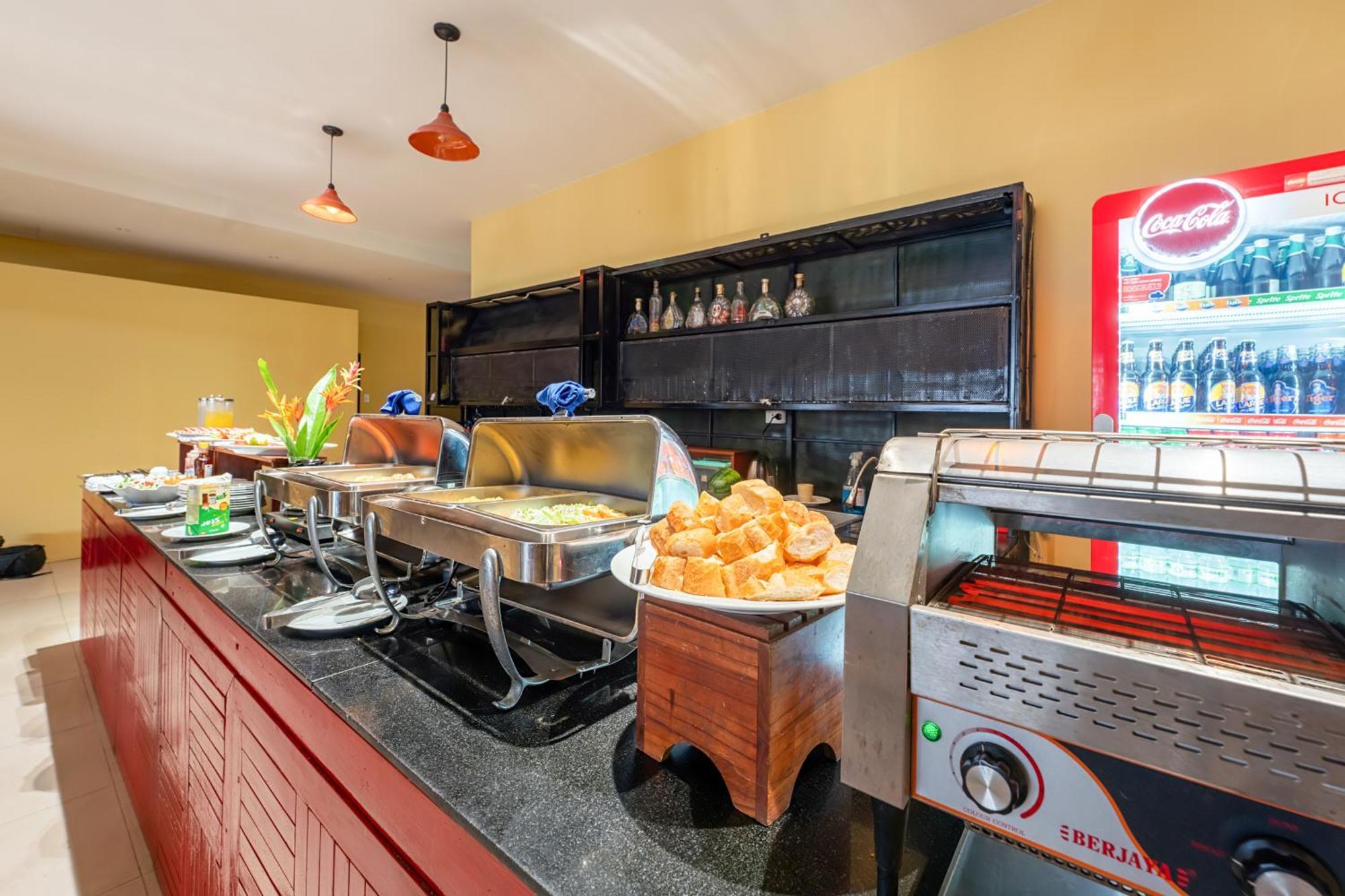 Harmony Old Town And Pool Bar Albergue *