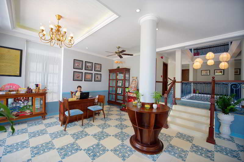 Lantana Boutique Hotel 4*