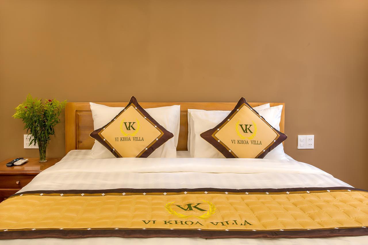Vi Khoa *