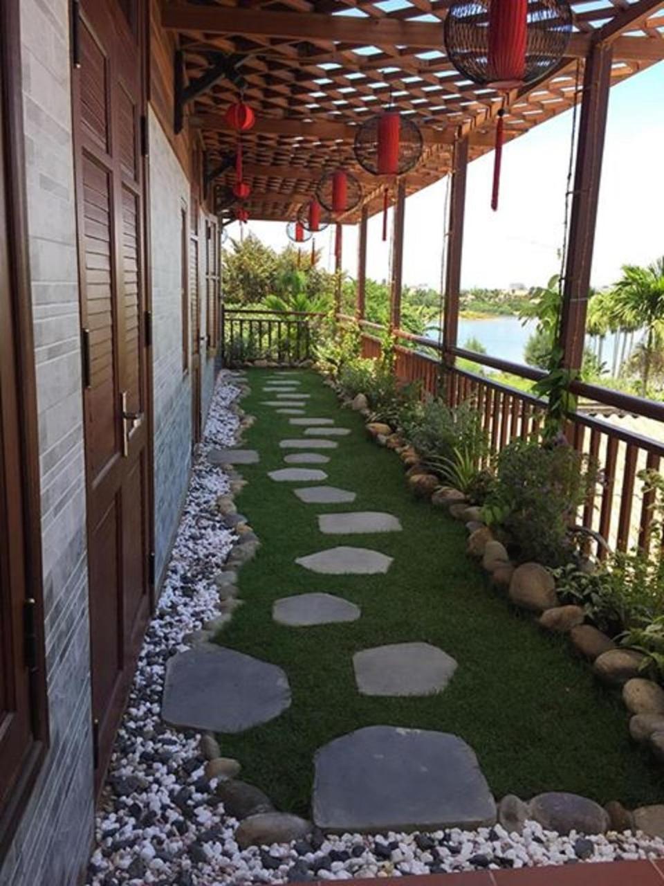Khamy Riverside 3*