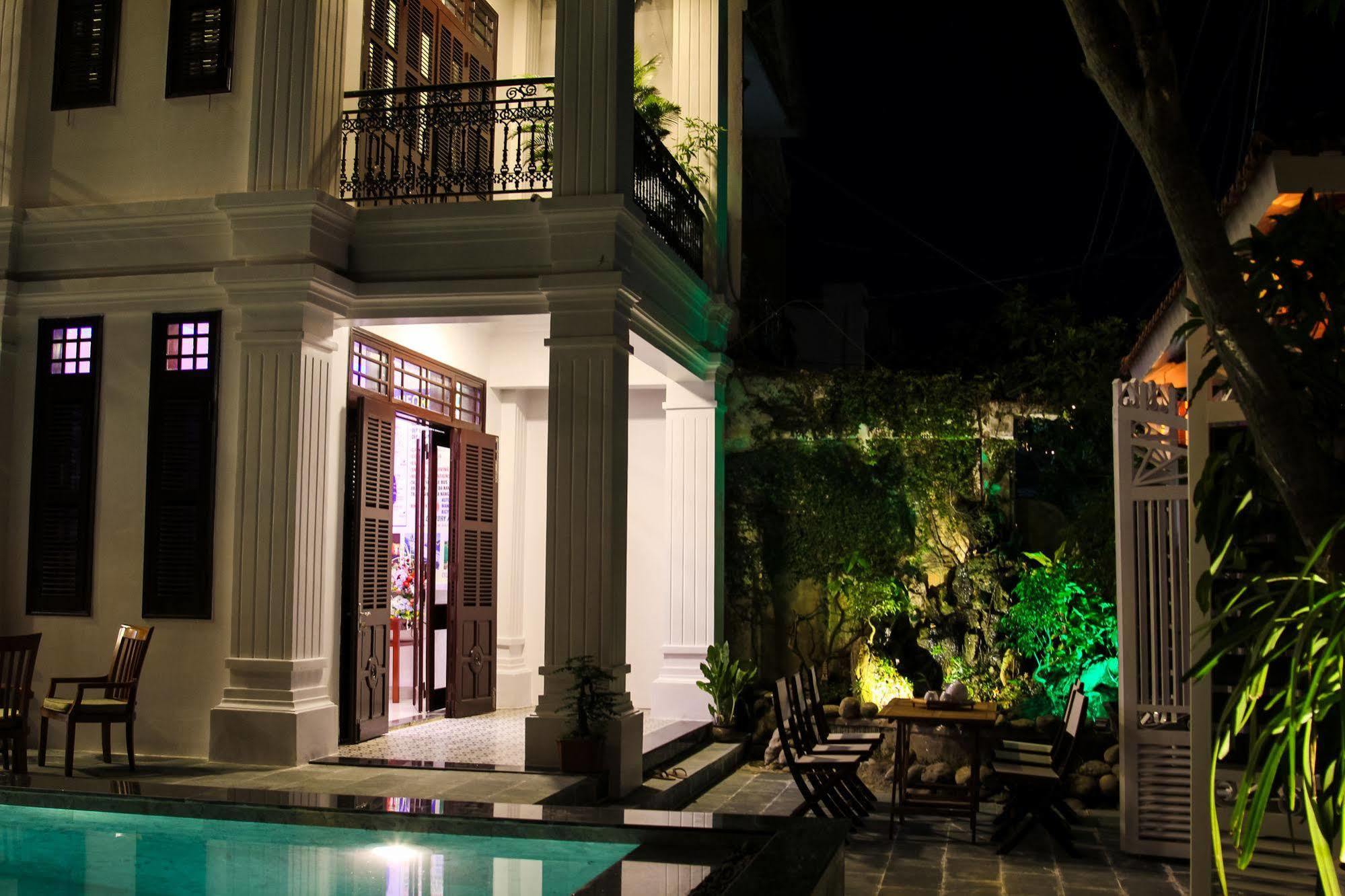 Unity Hotel
