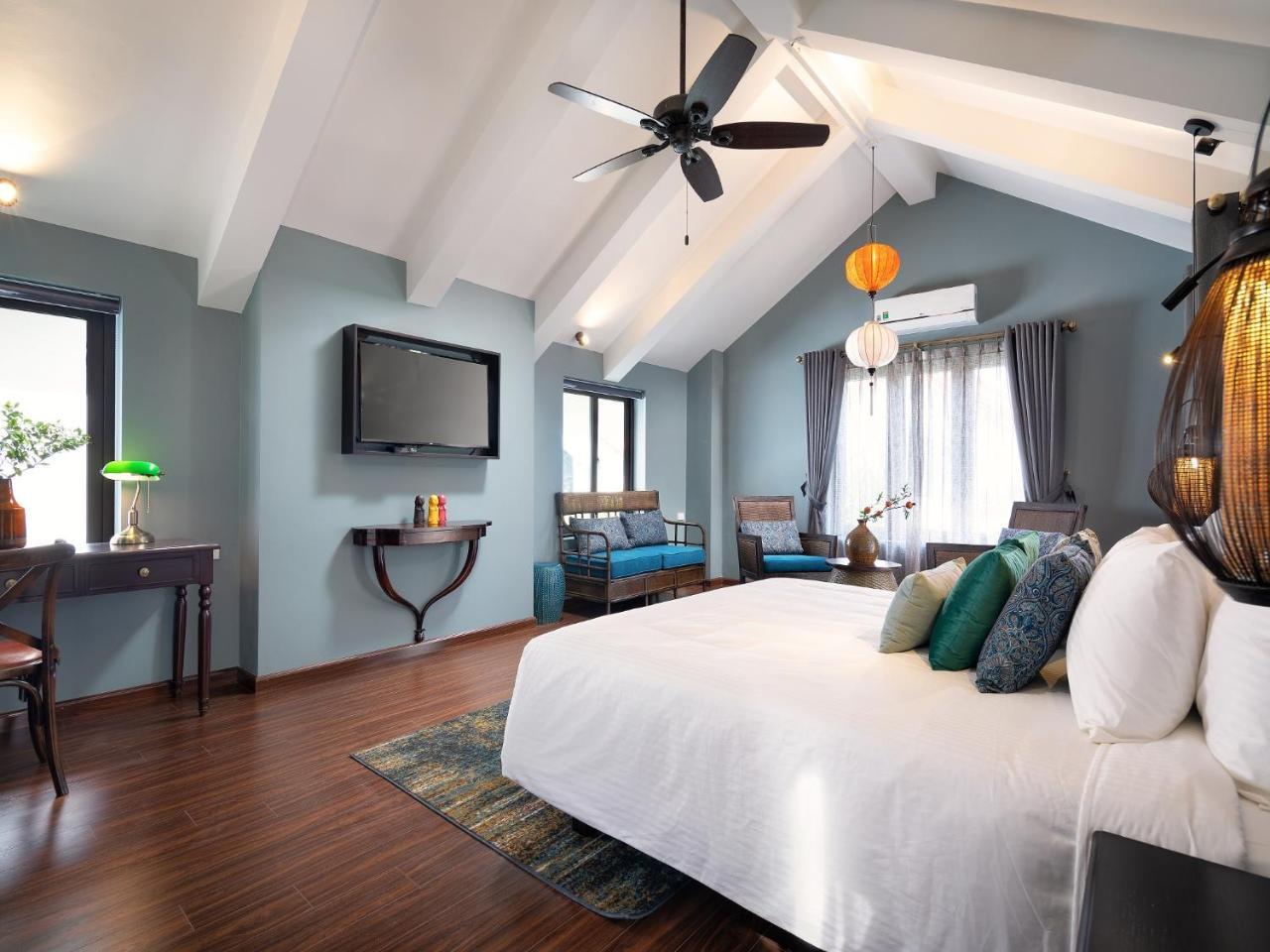 Aira Boutique & Hoi An