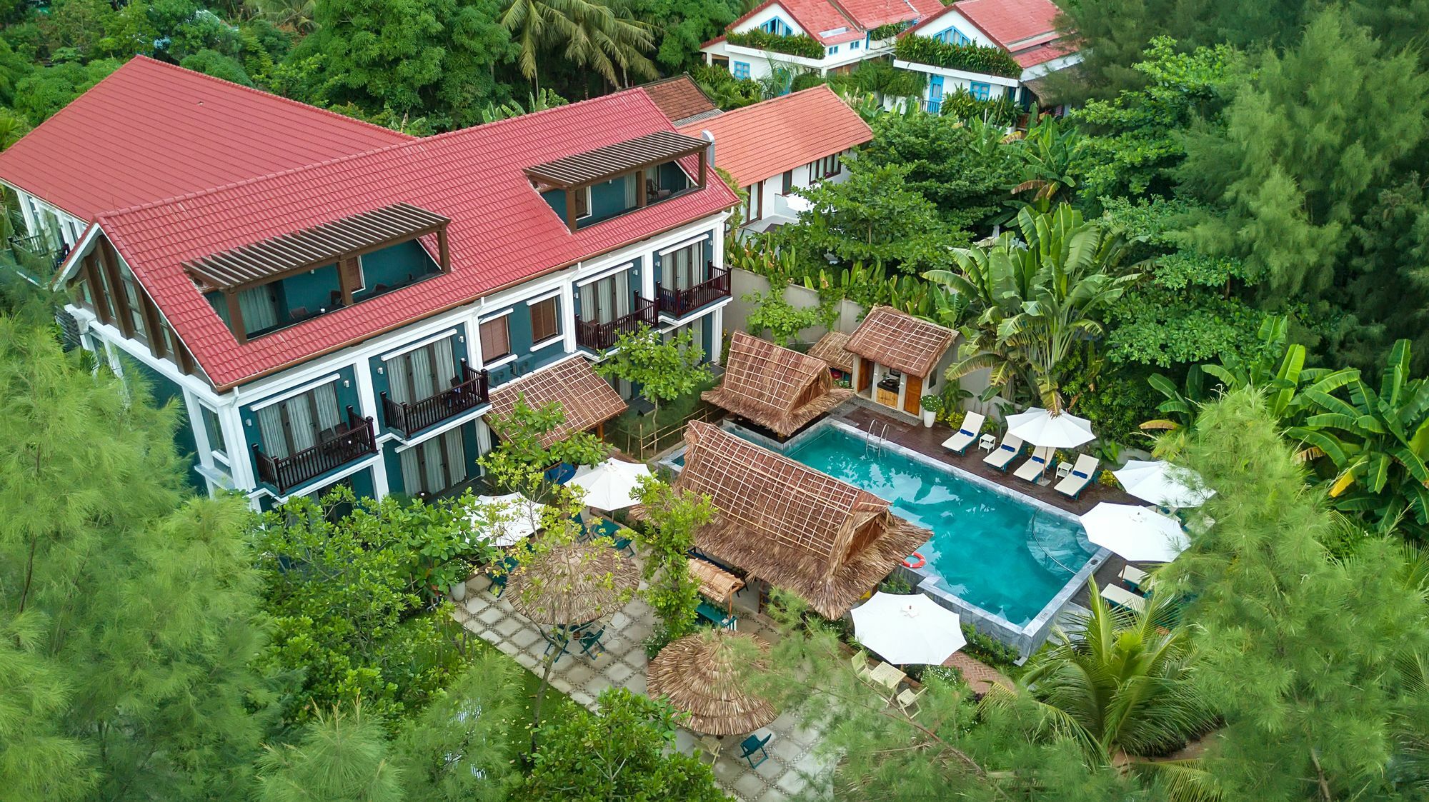 Aira Boutique & Hotel 4*