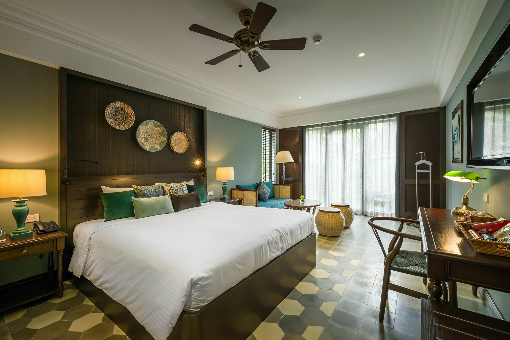 Aira Boutique & Hotel
