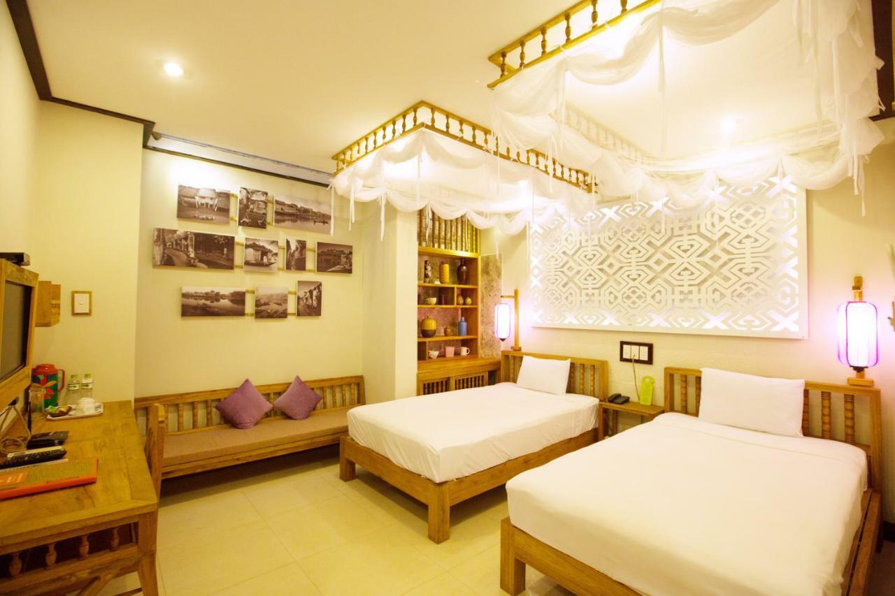 Pho Library Hotel 2*