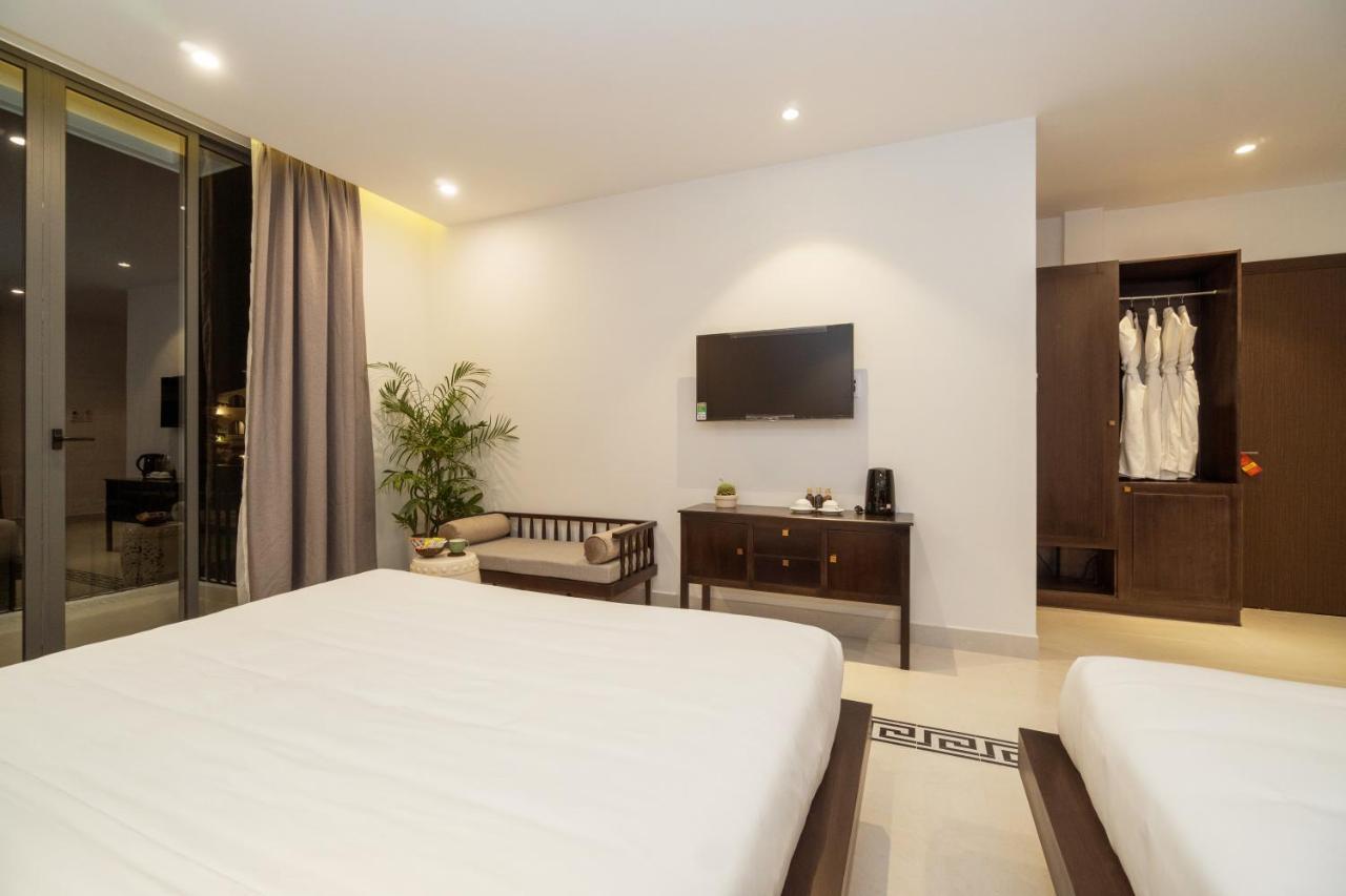 Villa Gravel Pool & Hoi An