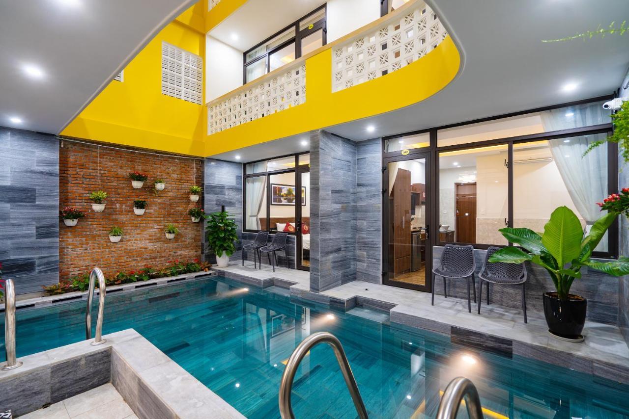 The Lit Hotel