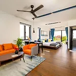 Primrose Boutique Villa & Apartments