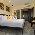 Hoi An Merrily De Art Hotel
