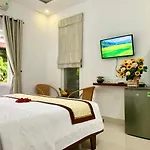 Ngoc Sinh Homestay