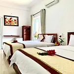 Anh Family Homestay