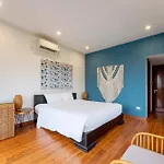 New Sunshine Homestay