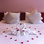 Long Life Riverside Hotel