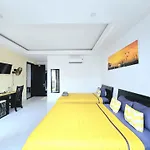 Flamingo Villa Homestay - Big Rooms With Balcony - Close To Hoi An Old Town 200M & Temple Bridge - Large Outside Pool For Sun Bathing