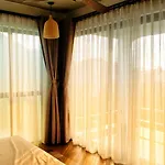 Hidden Beach Bungalow Sea View