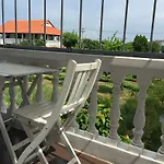 Little House Homestay