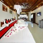 Hoa Mau Don Homestay