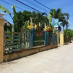 Petunia Garden Homestay And Hostel