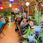 An Bang Purple Homestay