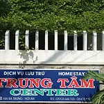 Center Homestay