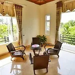 Strawberry Garden Homestay