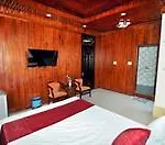 Cloudy Hostel 2