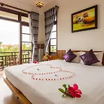 Tropical Garden & Pool Villa