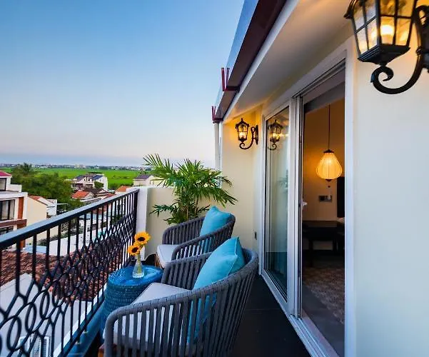Hoi An Merrily De Art Hotel